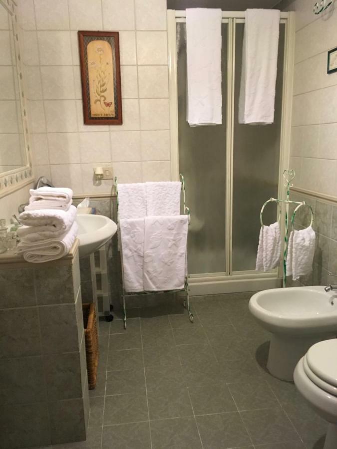B&B Vista Su Roma Марко-Симоне Экстерьер фото